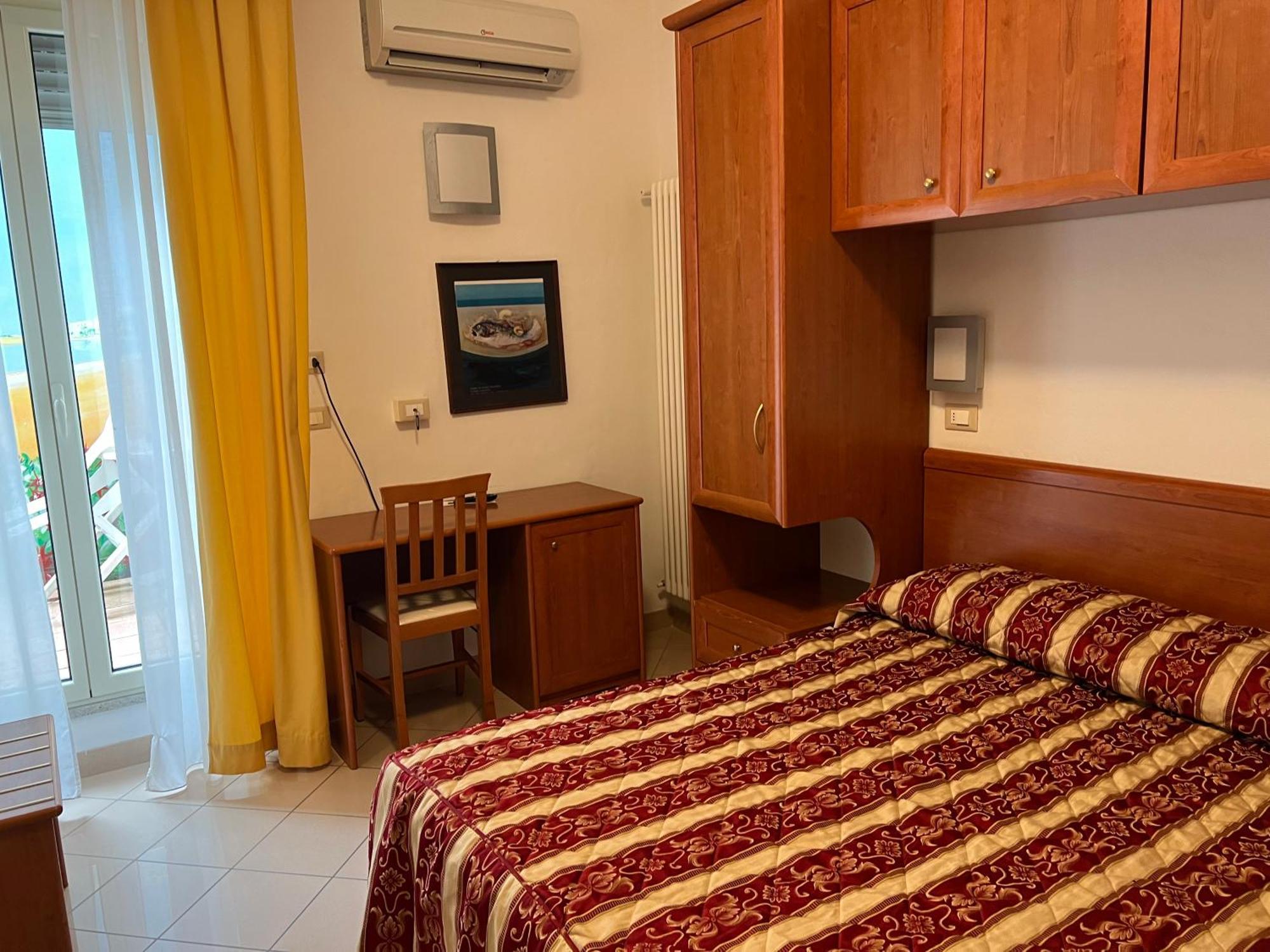 Hotel Bristol - Koolibry Hotels Cervia Exterior photo
